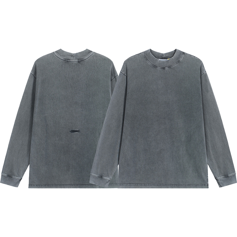 This clothing customization factory delivers high-quality cotton long sleeve T-shirts tailored for you.